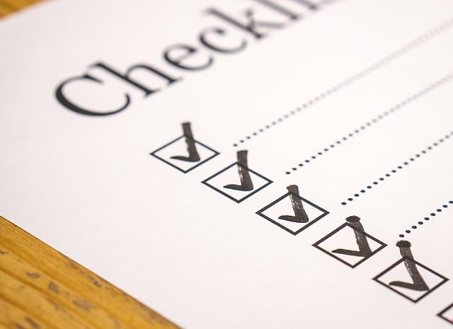 alt="checklist checkmarks"